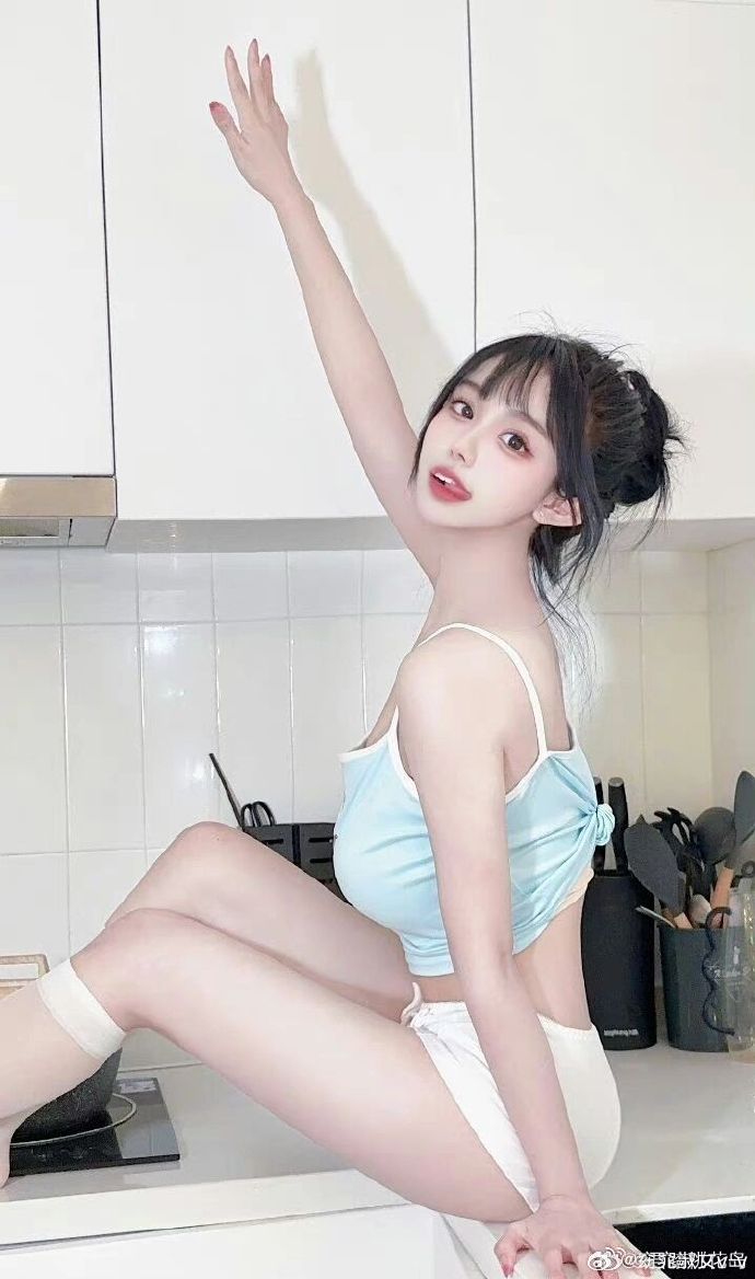 罗小黑战记2 封面